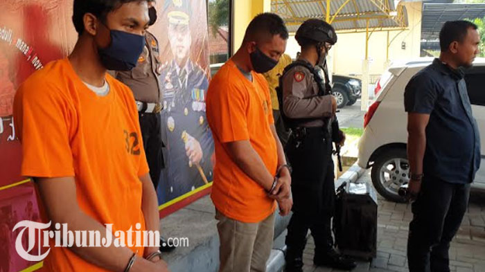 tersangka-pembunuhan-wanita-dikeler-di-polres-mojokerto.jpg