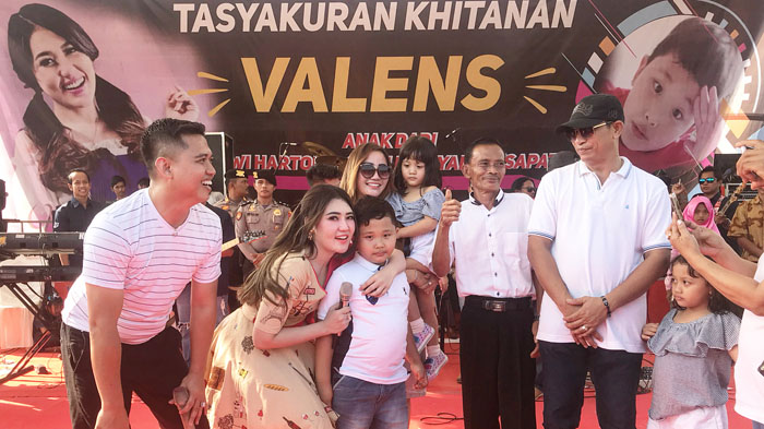 Via Vallen Diundang di Acara Khitanan, Netizen Penasaran Sosok Pengundangnya