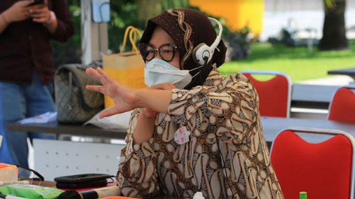 Wali Kota Risma Sebut 'Surabaya Sudah Zona Hijau': Tren Penularan Covid-19 Turun, Angka Sembuh Naik