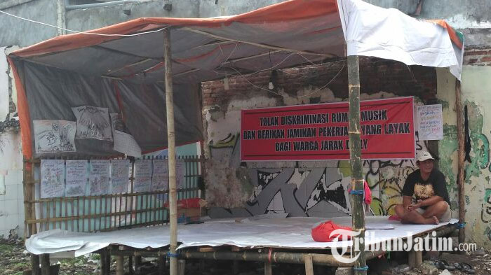 3,5 Tahun Lokalisasi Ditutup, 100 Warga Jarak Dolly Mengadu, Tuntut Pemulihan Hak Ekonomi