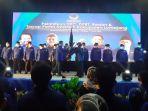 1200-kader-dan-simpatisan-nasdem-ketika-dilantik-di-gedung-soejono-minggu-1742022.jpg