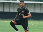 Alberto-Goncalves-saat-bermain-untuk-Madura-United.jpg