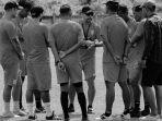 Arema-FC-menggelar-latihan-tertutup.jpg