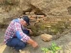 Observasi Lanjutan Temuan Struktur Bata Kuno di Bondowoso, Datangkan Arkeolog dan Ahli Geologi