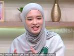 Artis-Inara-Rusli-mengungkapkan-sudah-dapat-lampu-hijau-dari-anak-untuk-menikah-lagi.jpg