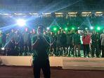 Azrul-Ananda-saat-sambutan-pada-launching-tim-Persebaya-di-Gelora-Bung-Tomo.jpg