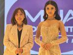 BIKING-PANGLING-Makeup-Artist-Li-Jing-bersama-model-saat-menghadiri-acara-MUA-Community-Surabaya.jpg