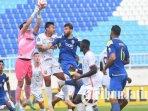 Babak-pertama-Arema-FC-vs-Borneo-FC-pada-Super-League-20252026-di-Stadion-Kanjuruhan-Malang.jpg