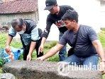 Batu-ambang-pintu-dengan-inskripsi-huruf-Jawa-kuno-1360-di-Desa-Ngranti-tulungagung.jpg