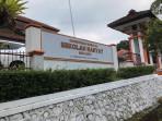 Beginilah-bangunan-sekolah-rakyat-yang-berada-di-Panti-Perlindungan.jpg