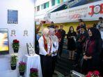 Bupati-Banyuwangi-Ipuk-Fiestiandani-saat-membuka-Job-Fair-Kamis-1082023.jpg