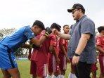 Bupati-Kediri-Mas-Dhito-menghadiri-pembukaan-kompetisi-sepak-bola-Piala-Bupati-Kediri-2022.jpg