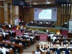 Bupati-Malang-Sanusi-menyoroti-peningkatan-kualitas-infrastruktur-pendidikan-dalam-rapat-paripurna.jpg
