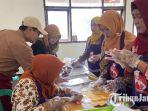 Emak-emak-di-Ponorogo-Dilatih-Bikin-Kuker-Untuk-Peluang-Bisnis.jpg