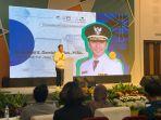 Emil-Elestianto-Dardak-saat-menjadi-keynote-speaker-di-Career-Center-Officer-Program.jpg