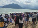 Empat-siswa-SMK-asal-Kediri-terseret-ombak-di-Pantai-Prigi-Trenggalek.jpg