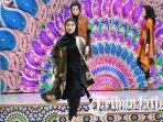 Fashion-show-Outer-Batik-Banyuwangi-di-pembukaan-Gema-Ramadhan-di-Surabaya.jpg