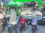 Ferry-Ariansyah-SPV-Retail-PT-Ofero-Technology-Indonesia-wilayah-Jatim-sebelah-kiri-saat.jpg