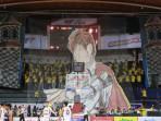 Fiveouria-Tampilkan-Koreo-Ksatria-Bakar-Semangat-Tim-Smala-di-DBL-Arena.jpg
