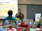 Founder-Baba-Rafi-Enterprise-Hendy-Setiono-hadir-sebagai-pembicara-dalam-seminar-pengembangan-UMKM.jpg