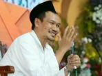 Gus-Baha-saat-memberikan-pengajian.jpg