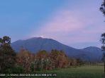 Ilustrasi-aktivitas-Gunung-Raung-di-Banyuwangi.jpg
