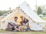 Ilustrasi-glamping-bersama-keluarga.jpg