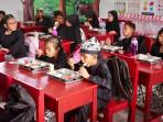 Ilustrasi-program-makan-bergizi-gratis-di-salah-satu-sekolah.jpg