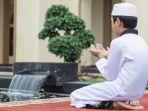 Ilustrasi-santri-di-sebuah-pondok-pesantren.jpg
