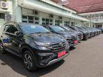 Jajaran-kendaraan-dinas-para-camat-se-Kabupaten-Bojonegoro-saat-diparkir.jpg