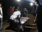 Jenazah Korban Longsor Freeport Dimakamkan di Ponorogo, Keluarga Beber Pertemuan Terakhir: Tanda