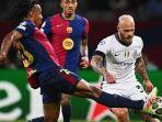Jules-Kounde-dan-Federico-Dimarco-Barcelona-vs-Inter-Milan-di-Liga-Champions-20242025.jpg