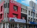 Kantor-pusat-Chatour-Travel-di-Surabaya-yang-menjadi-pusat-koordinasi-layanan-ibadah-haji.jpg