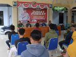 Kapolres-Lumajang-AKBP-Dewa-Putu-Eka-Darmawan-saar-menggelar-Jumat-Curhat.jpg