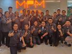 Karyawan-MPM-Honda-saat-foto-bersama.jpg