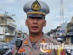 Kasatlantas-Polres-Ponorogo-AKP-Affan-Priyo-Wicaksono-menjelaskan-tentang-penerapan-tilang-manual.jpg