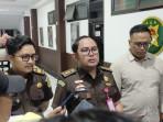 Kasi-Pidsus-Kejari-Sidoarjo-Jhon-Franky-Yanafia-Ariandi-m.jpg