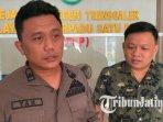 Kasi-Pidum-Kejari-Trenggalek-Yan-Subiyono-bersama-Kasi-Intel-Kejari-Trenggalek-Rio-Irnanda.jpg
