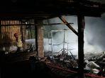 Kebakaran-di-tempat-budidaya-jamur-di-Kelurahan-Sumberrejo-Banyuwangi.jpg