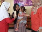 Kegiatan-imuniasi-kepada-anak-balita.jpg