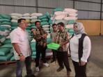 Kepala-Bapanas-Arief-Prasetyo-Adi-Wakil-Bupati-Ponorogo-Lisdyarita.jpg