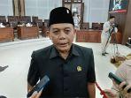 Ketua-DPRD-Kota-Malang-I-Made-Riandiana-Kartika-saat-diwawancarai.jpg