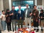 Ketua-STIE-Malangkucecwara-Malang-Drs-Bunyamin-dan-Direktur-Nishitami-Co-LTD-Nishitami-Haruki.jpg