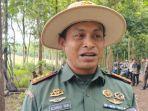 Komandan-Kodim-0822-Bondowoso-Letkol-Arh-Acmad-Yani-saat-diwawancari-awak-media.jpg