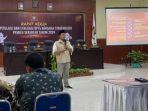 Komisioner-KPU-Trenggalek-Muhammad-Indra-Setiawan-Memaparkan-Hasil-Pindah-Pilih-4-Kategori.jpg