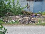 Kondisi-bayi-perempuan-dibuang-oleh-orang-tuanya-di-pinggir-jalan-poros.jpg