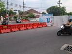 Kondisi-lokasi-eks-Monumen-Nasi-Pecel-di-persimpangan-lampu-lalu-lintas-Pahlawan-Street.jpg