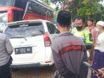 Kondisi-mobil-Xenia-yang-ditumpangi-Moh-Amin-bumper-bagian-depannya.jpg