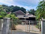Kondisi-rumah-dinas-Sekdakab-Situbondo-yang-dibobol-maling.jpg