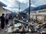 Kondisi-rumah-warga-yang-terbakar-di-Desa-Mangliawan-Kecamatan-Pakis.jpg